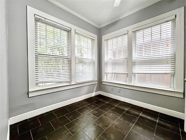 Building Photo - 5325 Reiger Ave