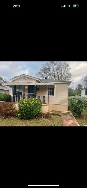 Building Photo - 1509 20th Pl SW