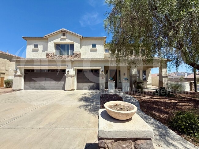 Building Photo - 12908 W Sierra Vista Dr