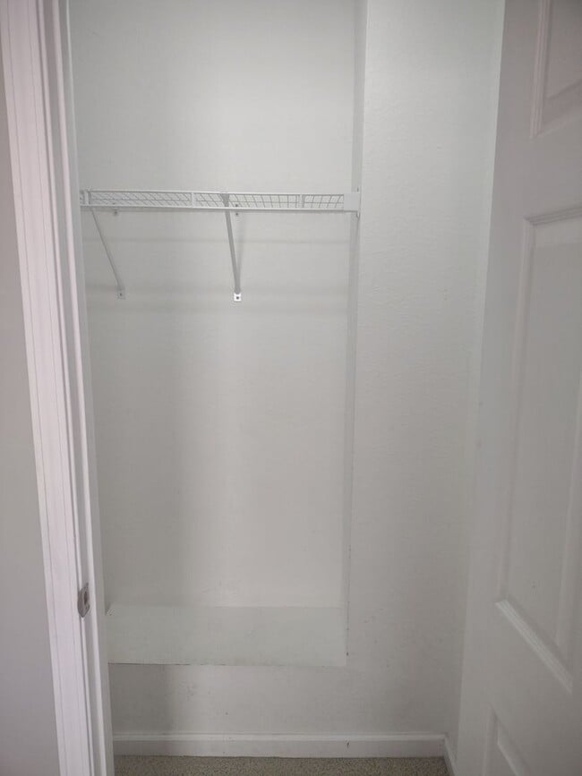 Building Photo - Corner Tri~Plex Benton KY 3 Bed 2.5 Bathrooms