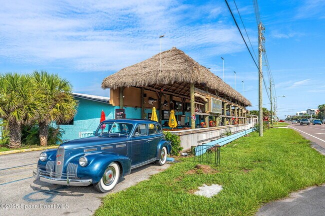 Building Photo - 1125 Jimmy Buffett Mem Hwy