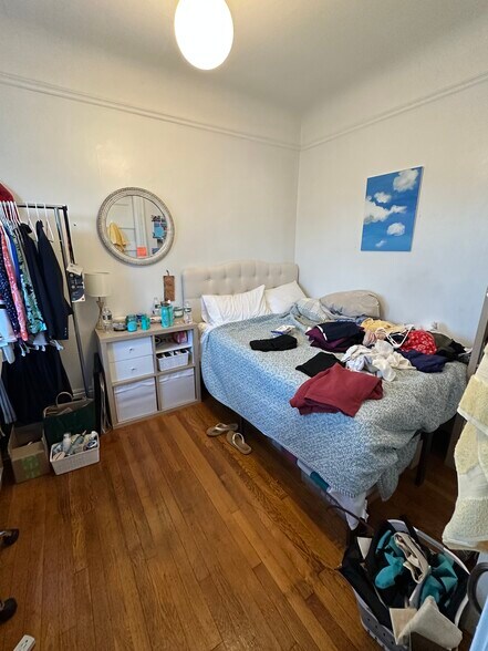 Building Photo - 54 Babcock St