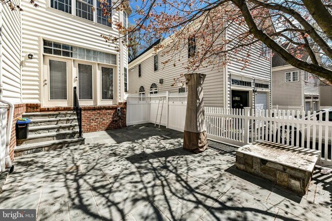 Building Photo - 2875 Star Opal Dr