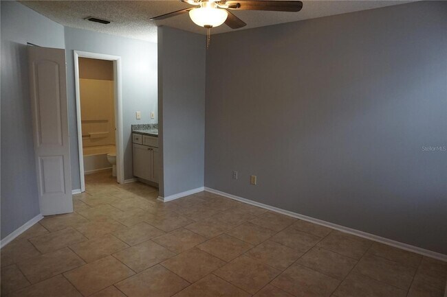 Building Photo - 732 Secret Harbor Ln