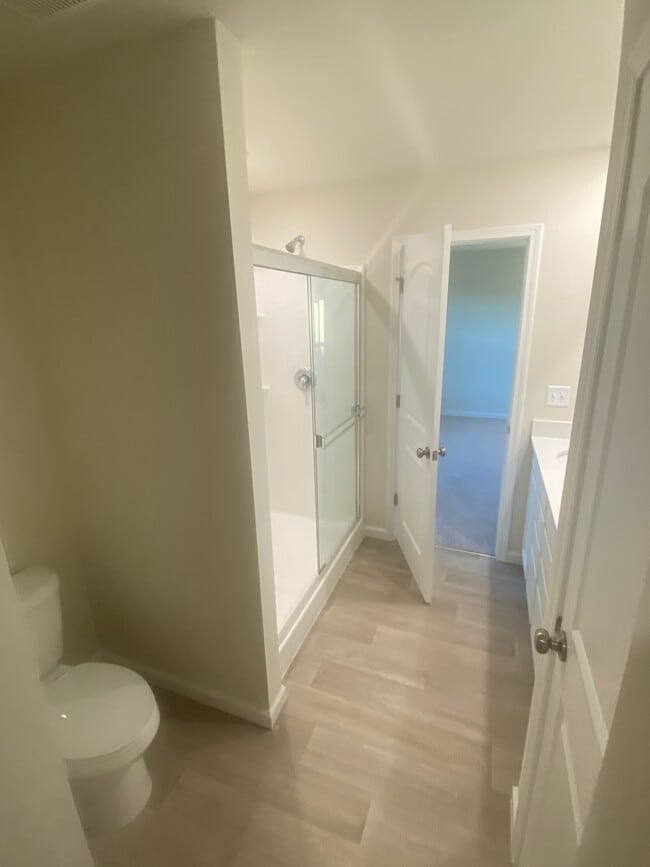 Building Photo - 3872 Riverstone Dr