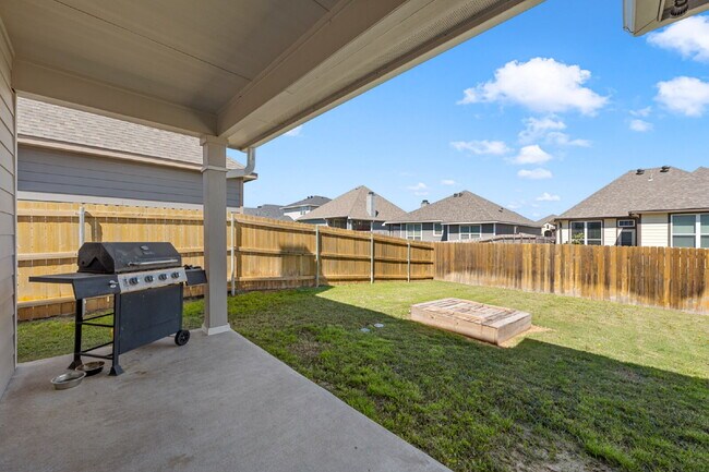 Building Photo - Beautifully Maintained 4-Bedroom Home in Waco with Thoughtful Layout