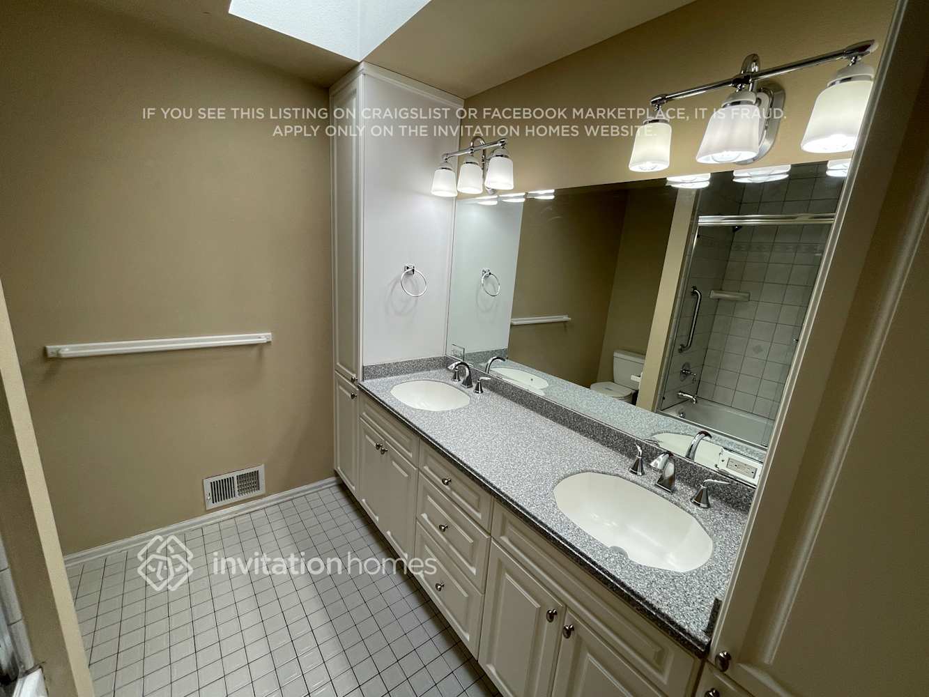 Building Photo - 617 S 301st St