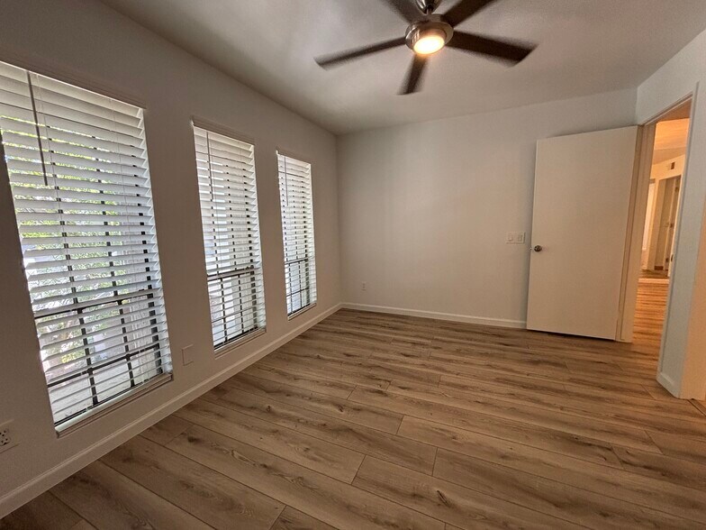 Main Bedroom - 5221 N 24th St