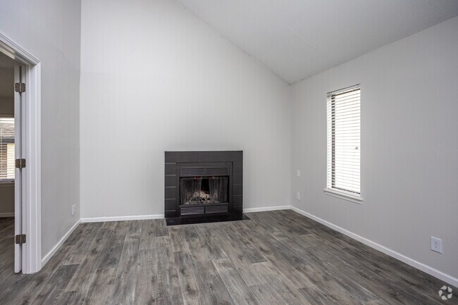 2BR, 2BA - Penthouse - Vibe at 8035