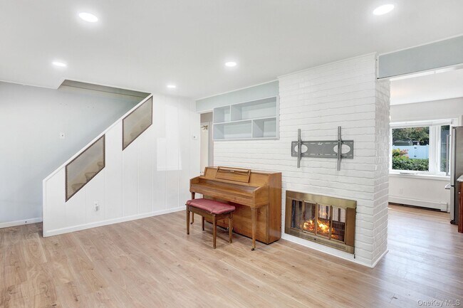 Building Photo - 6 Cinder Ln