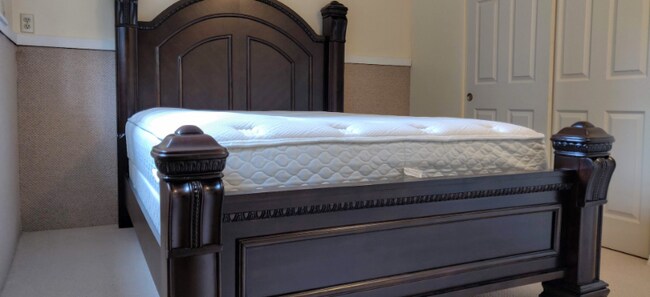 Building Photo - 4513 60th Ave W