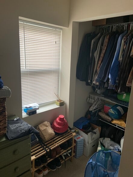 BR1 walk-in closet - 1210 Delafield Pl NW