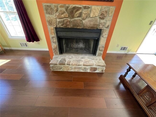 Building Photo - 156 Plantation Trce