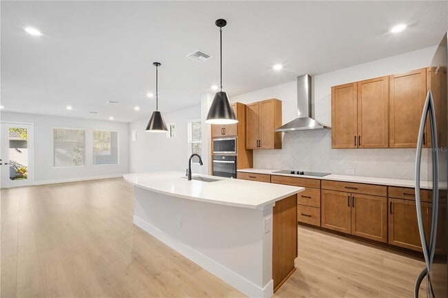 Building Photo - 406 N Westland Ave