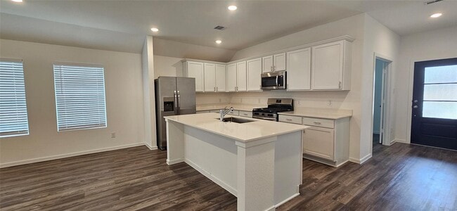 Building Photo - 9918 Lockridge Manor Dr