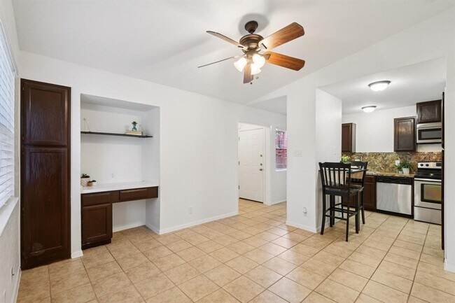 Building Photo - 4405 Avenue A