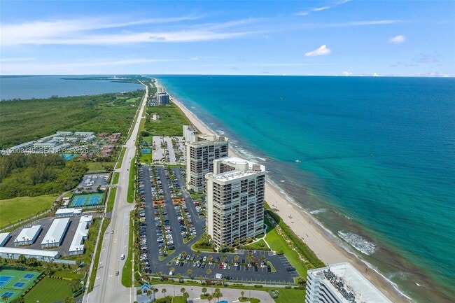 Building Photo - 9500 S Ocean Dr