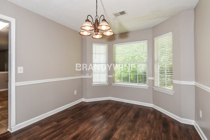 Building Photo - 2579 Charleston Terrace