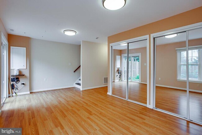 Building Photo - 21707 Leatherleaf Cir