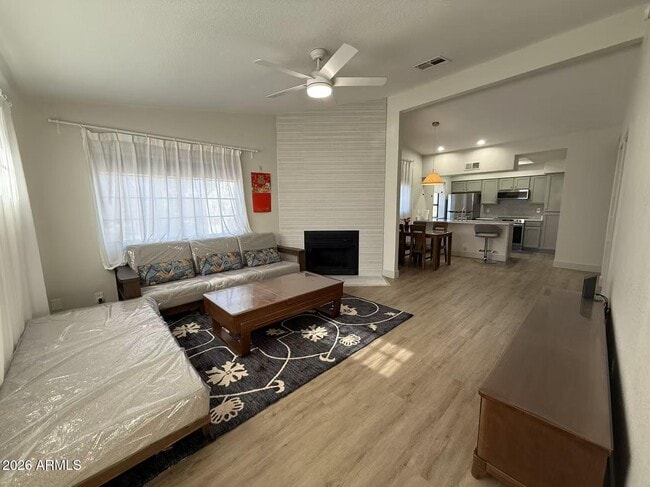 Building Photo - 1222 W Baseline Rd