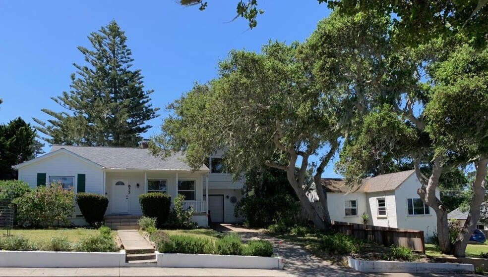 Building Photo - 825 Cypress St