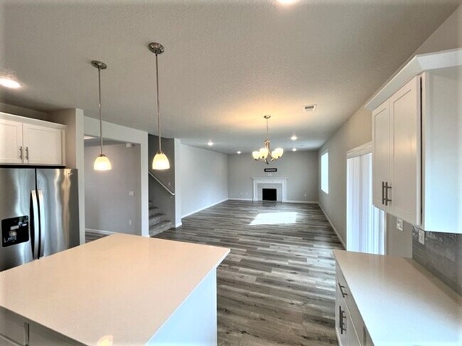 Building Photo - 4 Bedroom 2.5 Bath Home Carlton OR