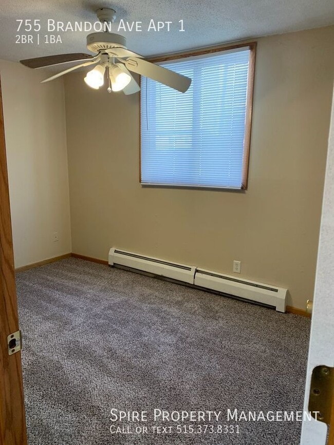 Building Photo - Hiawatha 2 bedroom 1 bath