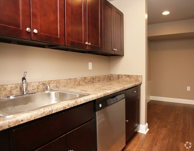 Interior Photo - Prescott Square