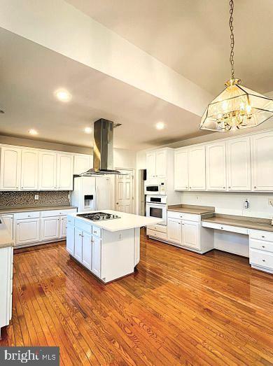 Building Photo - 7205 Lyndam Hill Cir