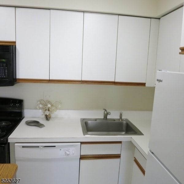 Building Photo - 519 Trinity Pl