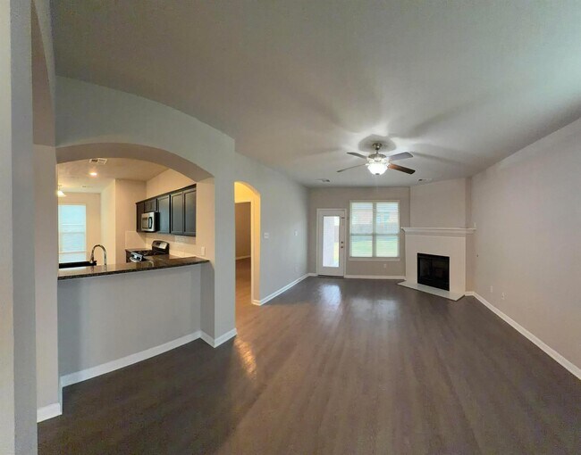 Building Photo - 1841 Basin Trl