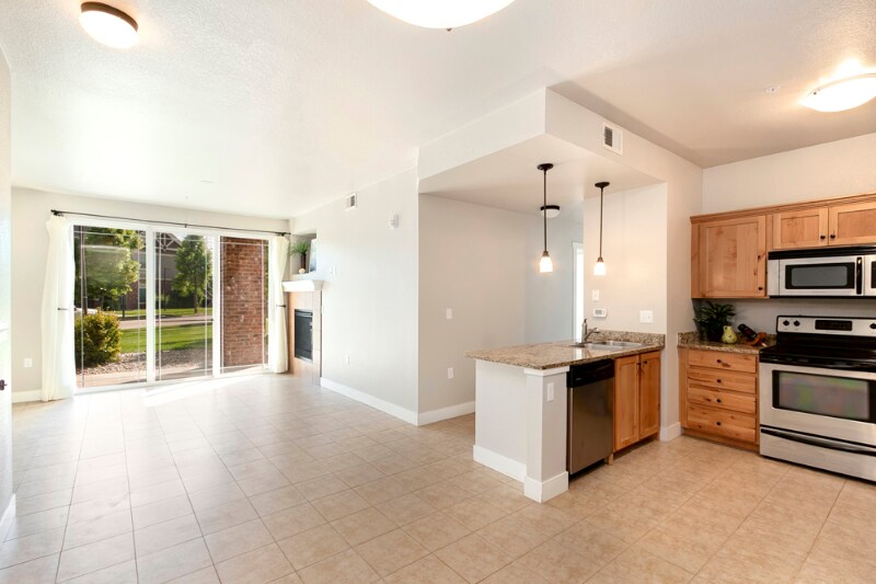 Building Photo - 2445 Windrow Dr