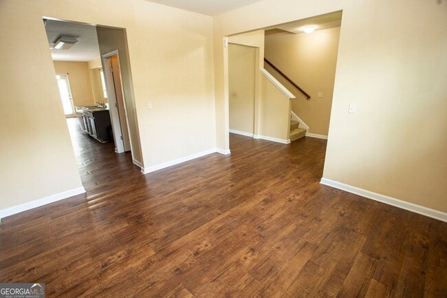 Building Photo - 141 Westin Way
