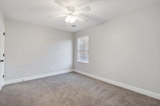 Building Photo - 385 Williford St