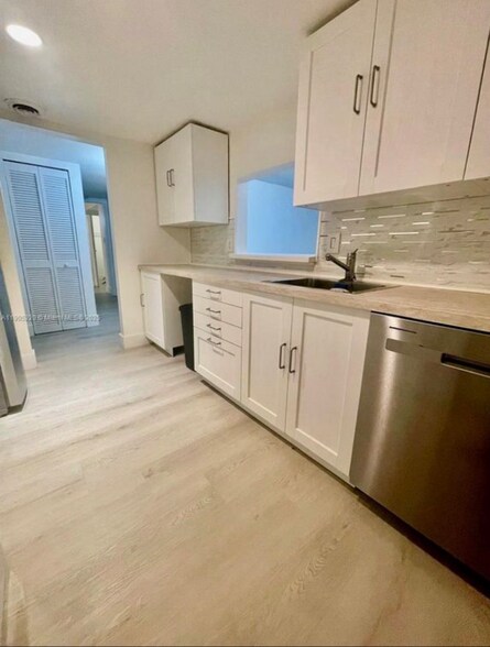 Building Photo - 4399 NW 9th Ave