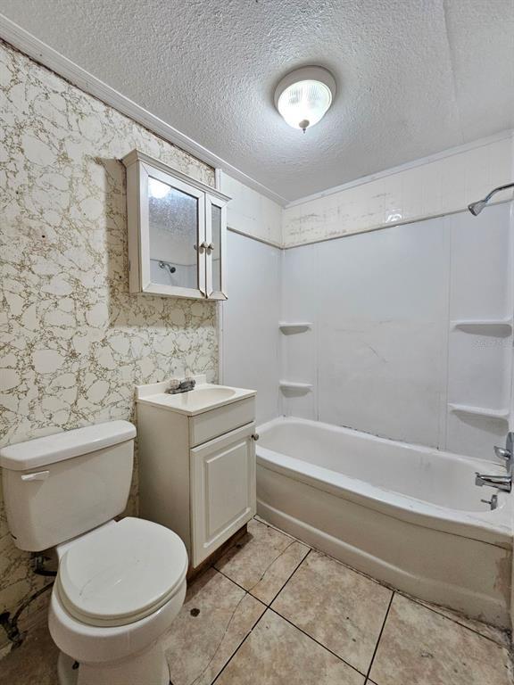 Building Photo - 3330 Jean Ave