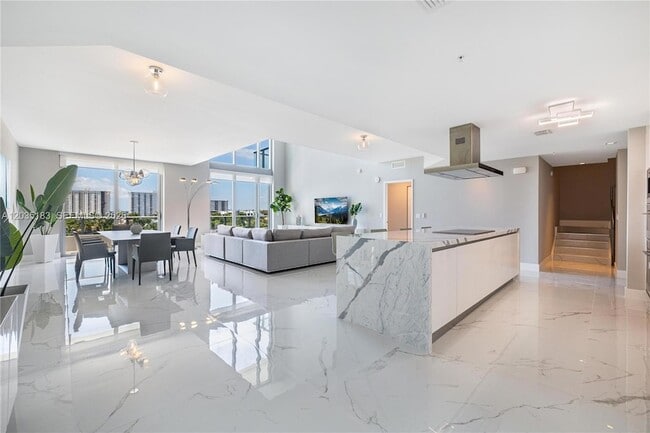 Building Photo - 330 Sunny Isles Blvd