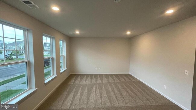 Building Photo - 43003 Cattail Marsh Pl