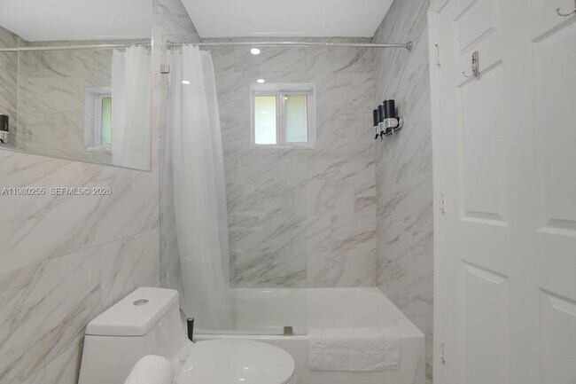 Building Photo - 20560 NW 17th Ave