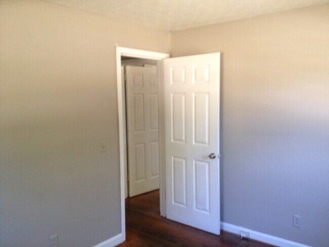 Building Photo - **ON HOLD**Total Electric** East Columbus, GA 3 Bedroom / 1 Bathroom Home for Rent***