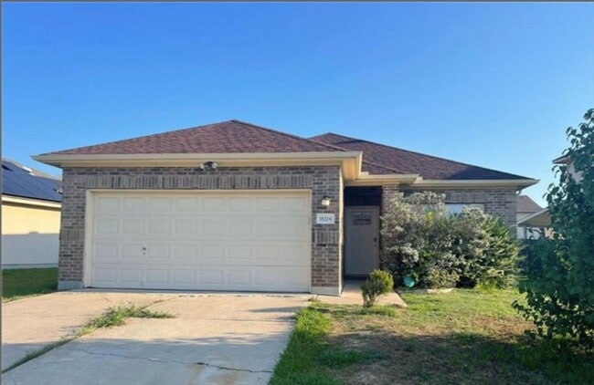 Building Photo - 18208 Maxa Dr