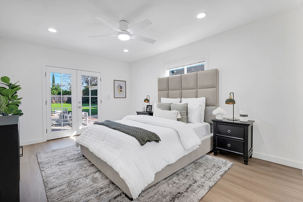 Building Photo - 17733 Los Alimos St