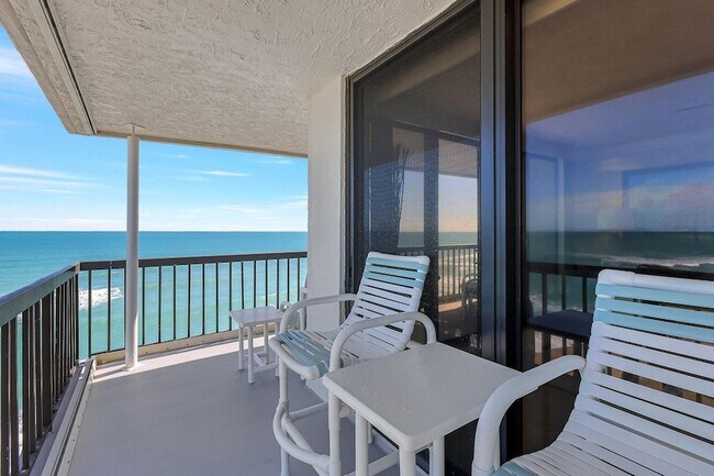 Building Photo - 10680 S Ocean Dr