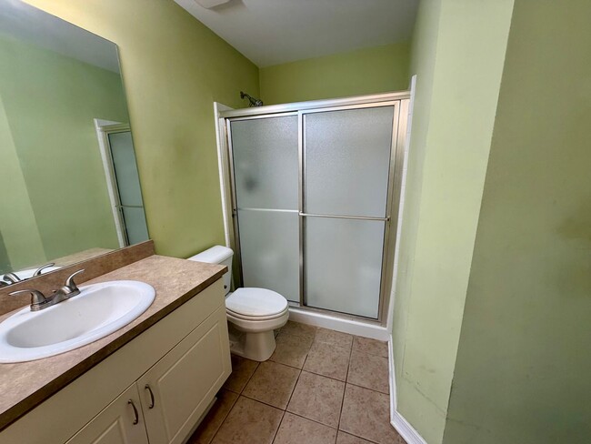 Building Photo - Close to Pier Park, Palmetto Trace HOA community with pool