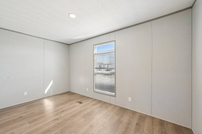 Building Photo - 1626 American Dr