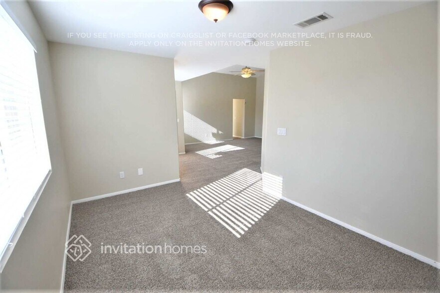 Building Photo - 4829 Soaring Springs Ave