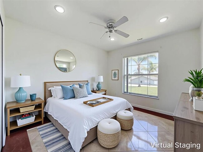 Building Photo - 13208 Pinyon Dr