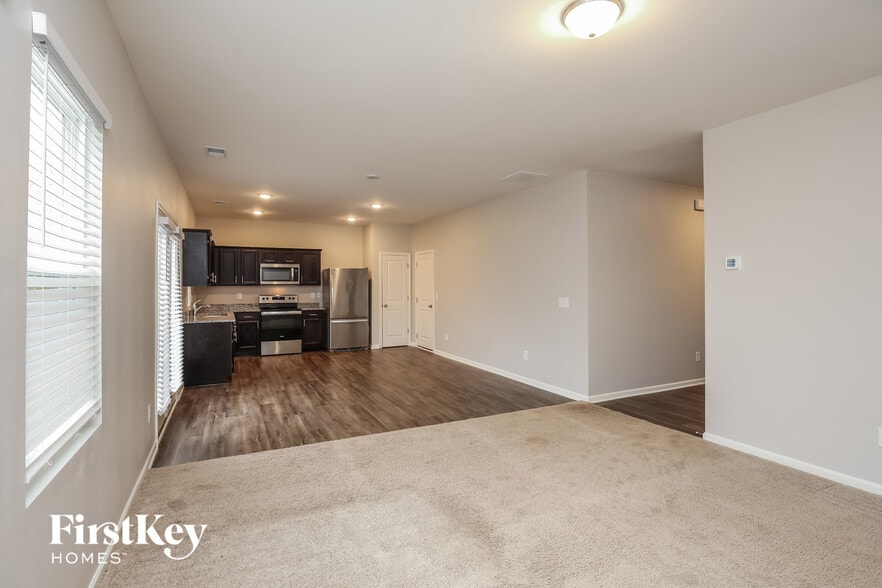 Building Photo - 183 Wheeler Pl