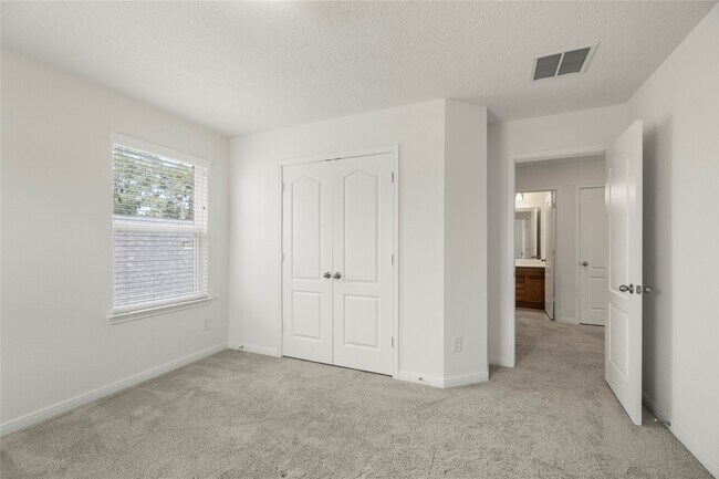 Building Photo - 10622 Hidden Arrow Ct