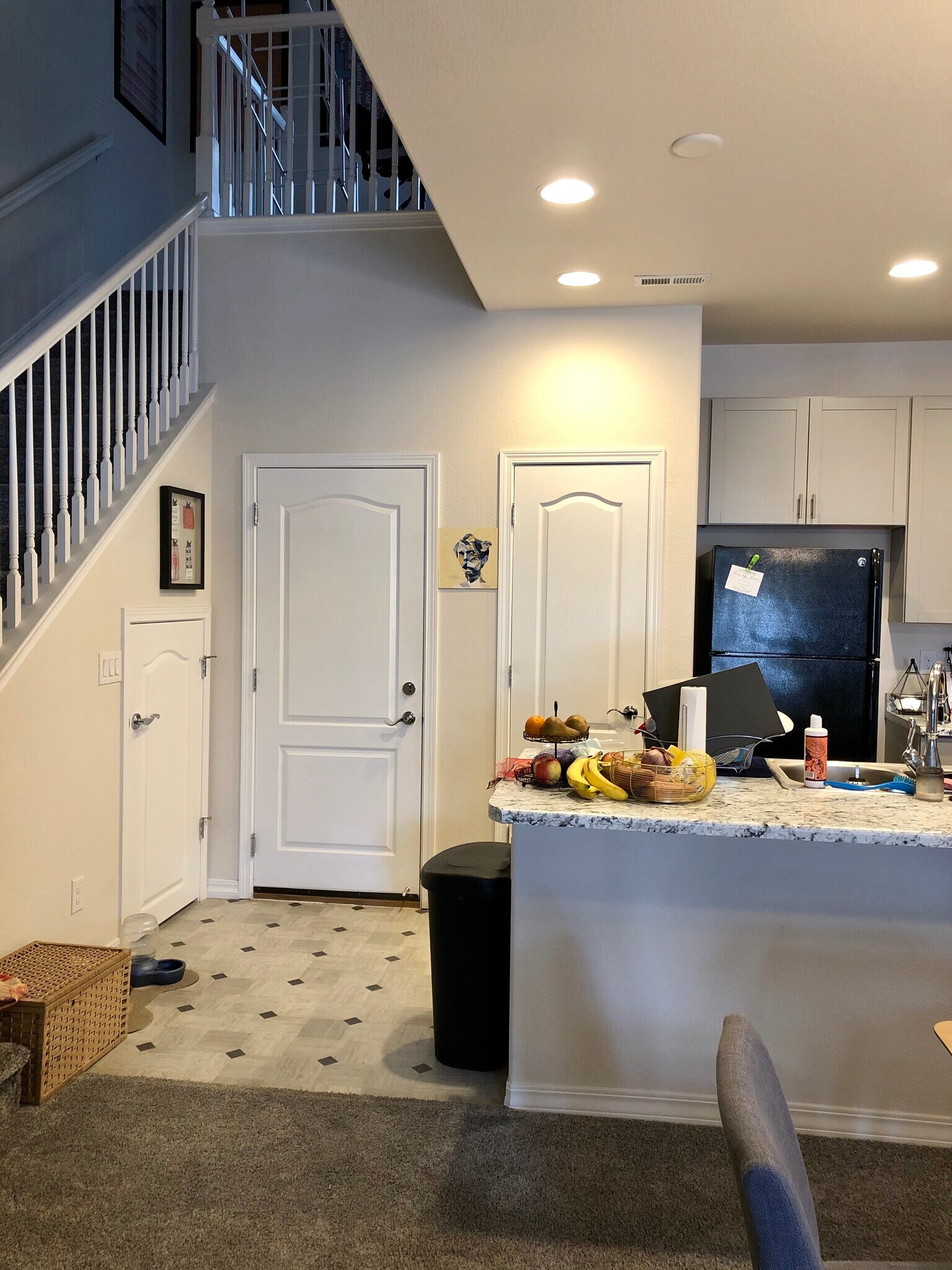 Kitchen - 1173 Solitaire St